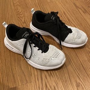 APL TECHLOOM PRO SNEAKERS